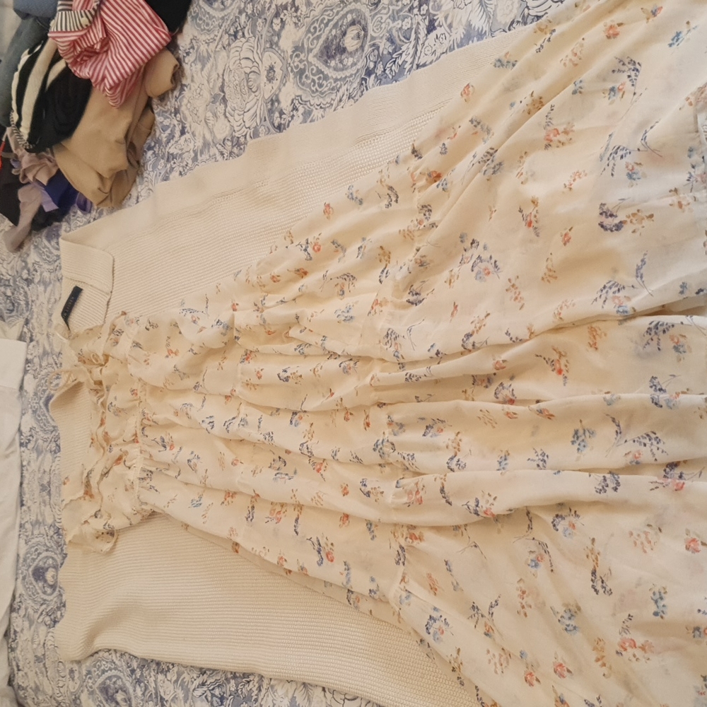 Guess dress, long, size M